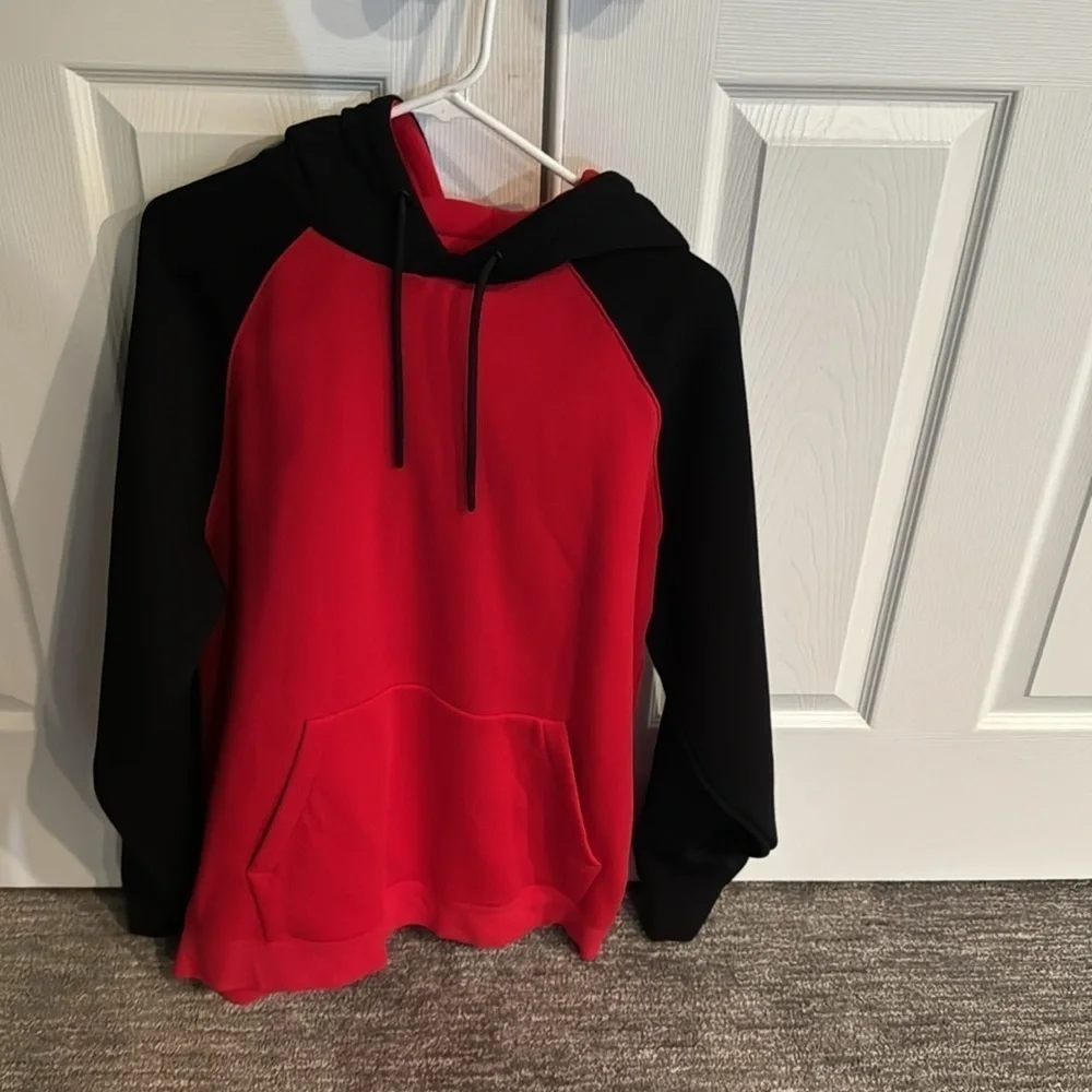 CSG‎ men’s color block hoodie-size large and medium- never worn